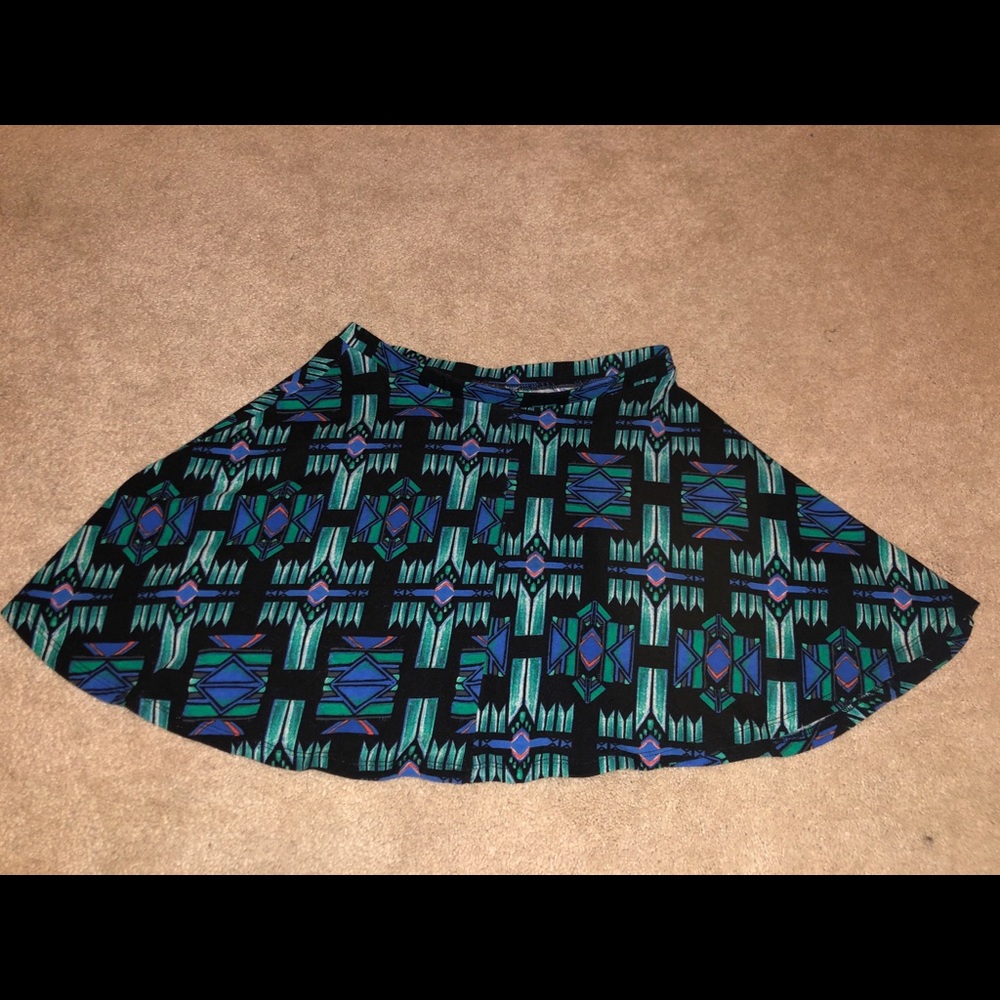 Colorful Pattern Skirt - Picture 2 of 6